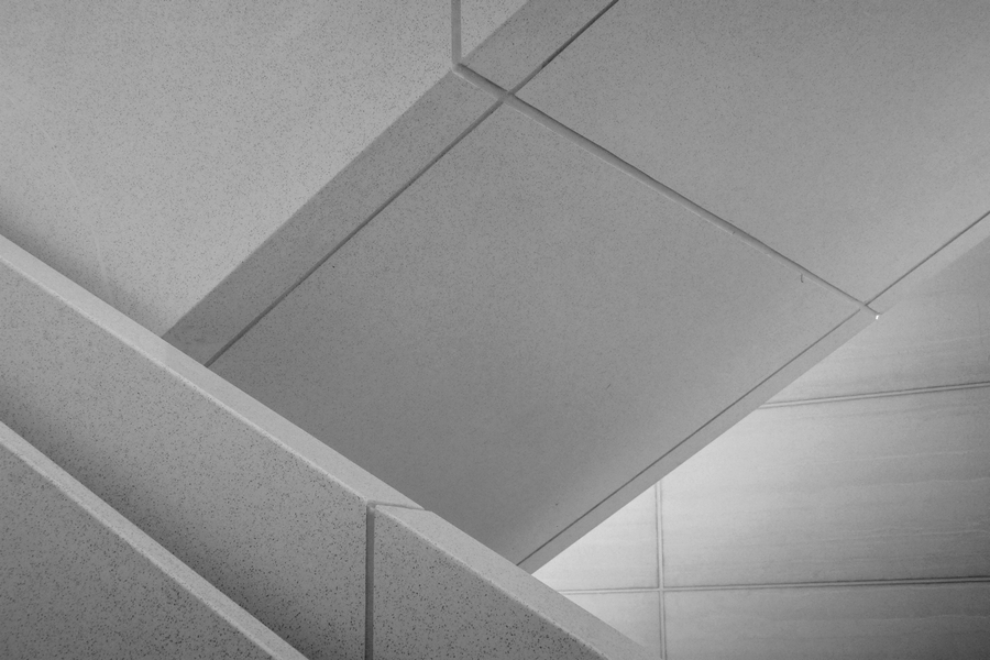 virtual lab equipment, STEM education classroom, industrial training simulation, futuristic learning environment